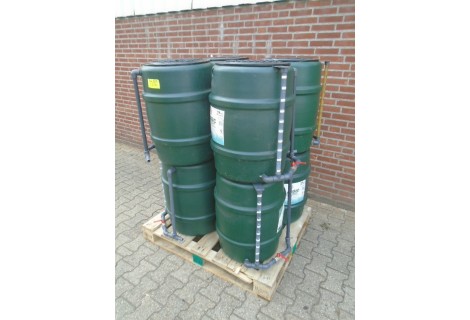 Ontdooi water regenton opvangton.